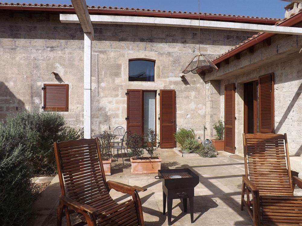 Masseria Dei 12 Granai Minervino di Lecce Esterno foto