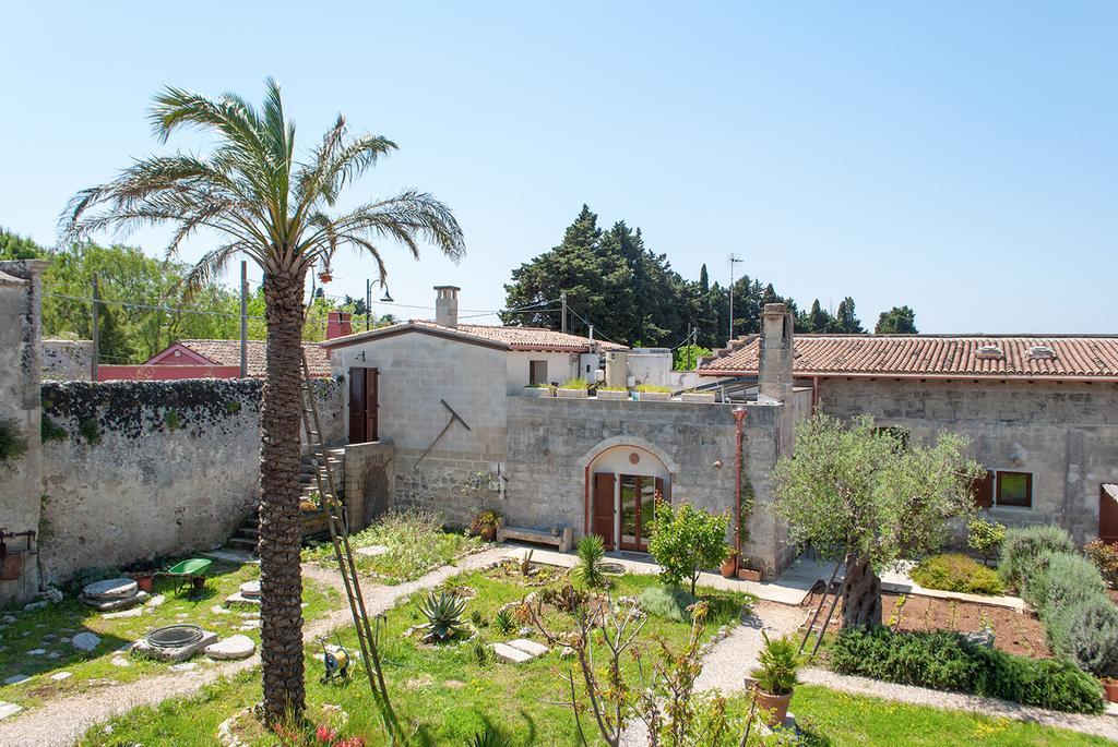 Masseria Dei 12 Granai Minervino di Lecce Esterno foto